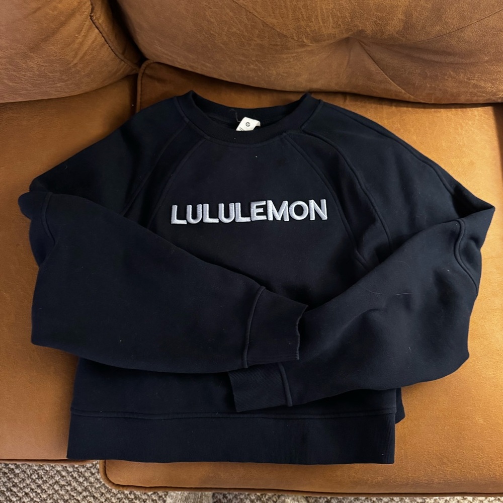 Lululemon Cropped Sweatshirt M/L